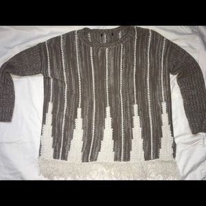 Cream/brown knitted sweater
